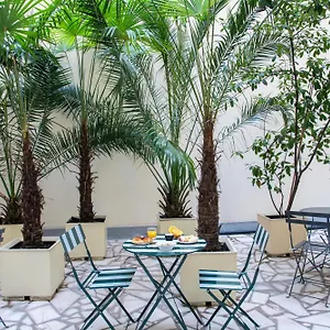 Est Hotel Parijs